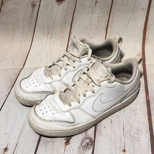 Nike Court Borough 2 Sneakers BQ5448-100 White Youth Size 6.5Y